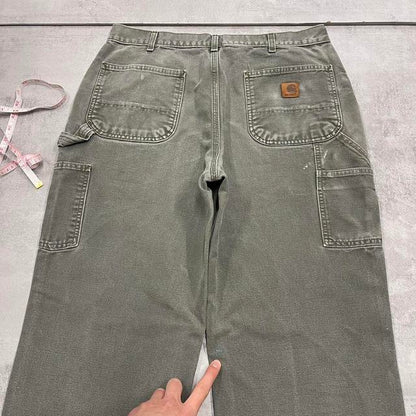 Green Carhartt carpenter jeans W34